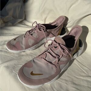 Nike Free RN 5.0 Plum Chalk Metallic Gold US 7 JP 24